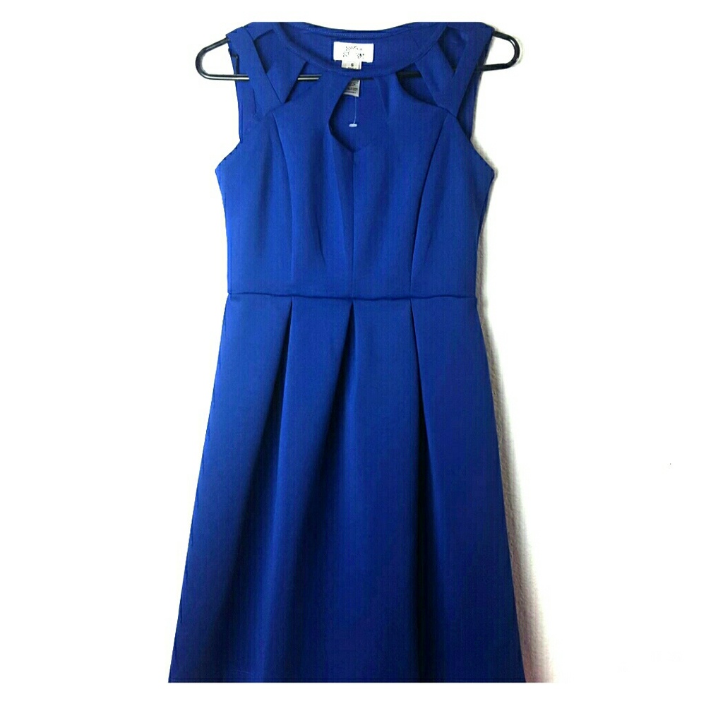 Juniors dress